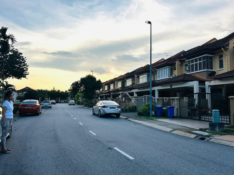 Rumah Teres 2-Tingkat untuk Dijual di Kota Kemuning (Shah Alam) - Eliza Jamaludin - Exterior - PropertyGuru.com.my