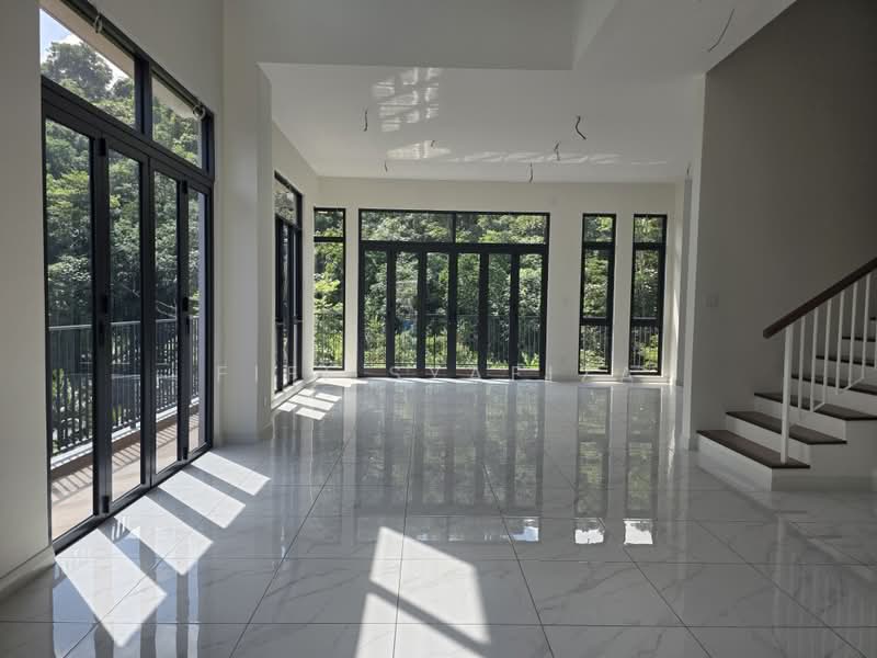 Semi-Detached House for Sale in Bandar Damansara Perdana (Damansara Perdana) - Fifi Syafiza - Living Room - PropertyGuru.com.my