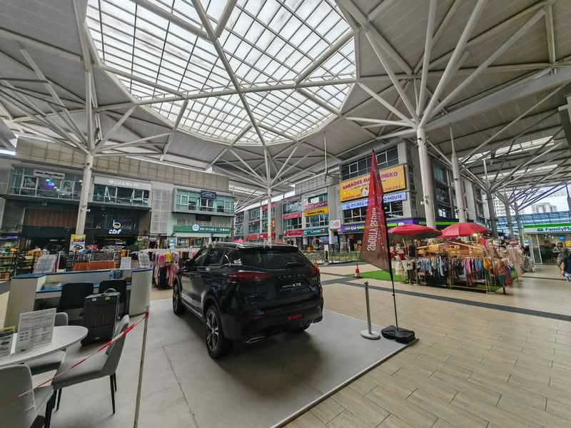 Retail Space for Rent in Petaling Jaya (Selangor) - Wan CH - Exterior - PropertyGuru.com.my