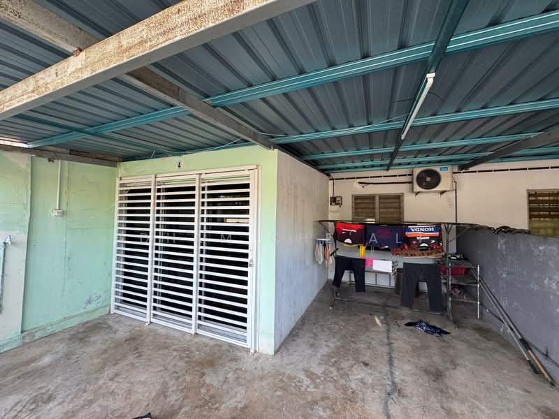 Terraced House for Sale in Kampung Padang Baru (Kuantan) - Idham Che'Ali - Exterior - PropertyGuru.com.my