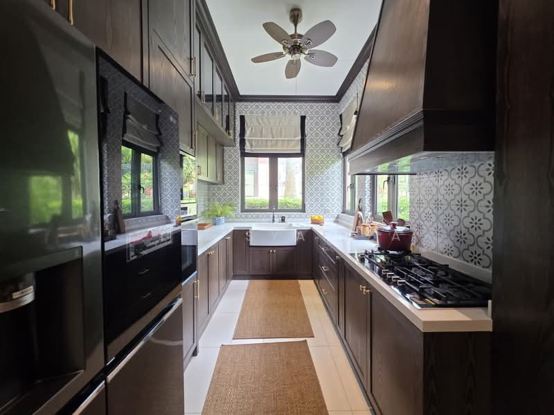 Semi-Detached House for Sale in Taman Sri Ukay (Ulu Kelang) - Fifi Syafiza - Kitchen - PropertyGuru.com.my