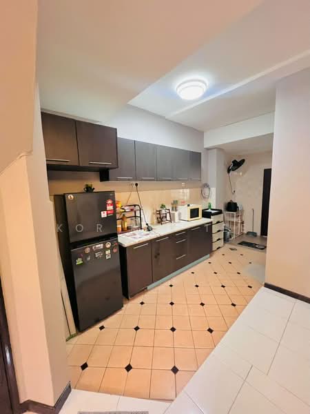 Rumah Teres 3 Tingkat untuk Disewa di Subang Bestari (Shah Alam) - Kor Kok Tee - Kitchen - PropertyGuru.com.my