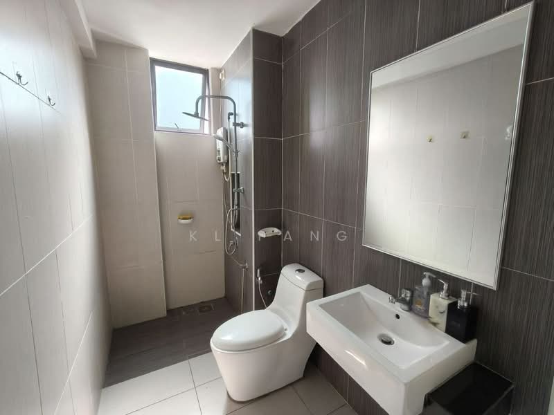 Service Residence for Rent at Sky Loft Premium Suites - KL Pang - Bathroom - PropertyGuru.com.my