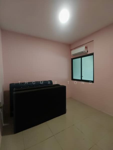 Rumah Teres 1-Tingkat untuk Dijual di Tabuan Jaya (Kuching) - Thomas Tong - Bedroom - PropertyGuru.com.my