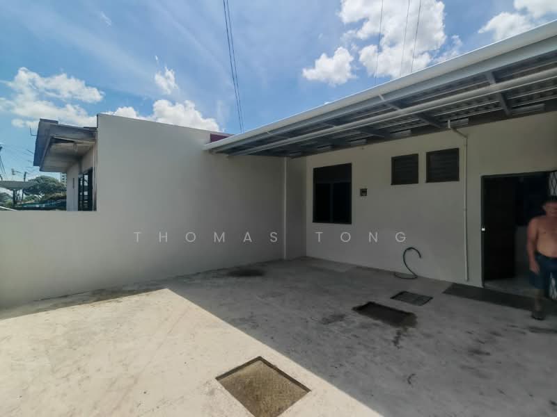 Rumah Teres 1-Tingkat untuk Dijual di Tabuan Jaya (Kuching) - Thomas Tong - Exterior - PropertyGuru.com.my