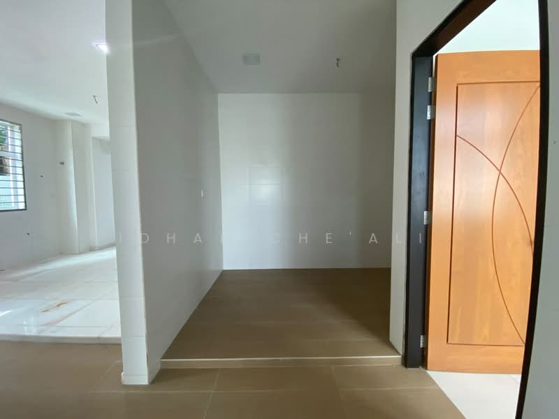 Semi-Detached House for Sale in Teluk Cempedak (Kuantan) - Idham Che'Ali - Interior - PropertyGuru.com.my