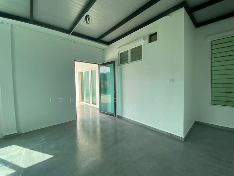 Semi-Detached House for Sale in Teluk Cempedak (Kuantan) - Idham Che'Ali - Interior - PropertyGuru.com.my