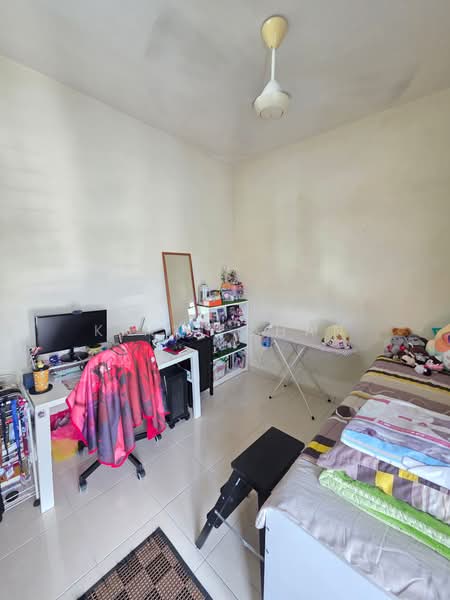 Kondominium untuk Dijual di The iResidence - KINKI CHAN - Bedroom - PropertyGuru.com.my