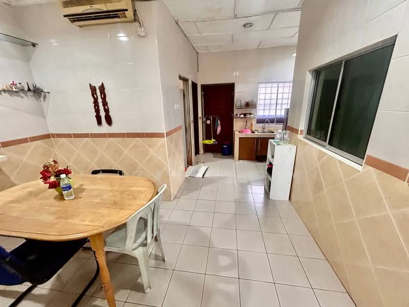 1-storey Terraced House for Sale in Batu 9 (Cheras) - Fauran Nawawi - PropertyGuru.com.my