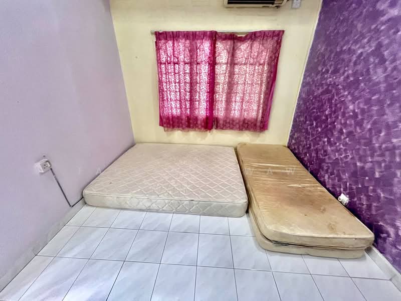 1-storey Terraced House for Sale in Batu 9 (Cheras) - Fauran Nawawi - PropertyGuru.com.my