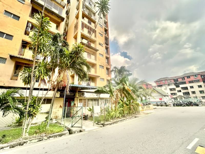 Condominium for Sale at Le Jardine Condominium - Fauran Nawawi - PropertyGuru.com.my