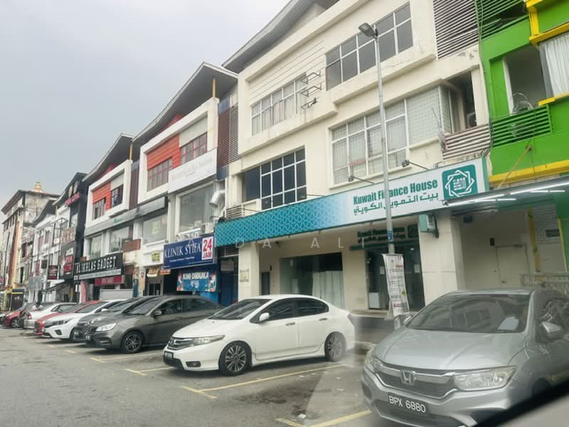 Retail Space for Rent in Shah Alam (Selangor) - Aida Ali - Exterior - PropertyGuru.com.my