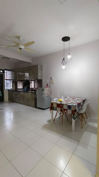 Rumah Teres 1.5-Tingkat untuk Disewa di Gelang Patah (Johor) - Chew Yun Chan - Kitchen - PropertyGuru.com.my