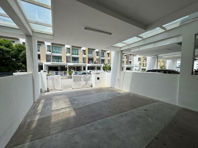 3-storey Terraced House for Sale in Gelugor (Penang) - Max Ng - Exterior - PropertyGuru.com.my