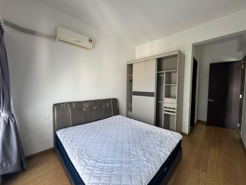 Kondominium untuk Disewa di Lovell @ Country Garden Danga Bay - Chew Yun Chan - Bedroom - PropertyGuru.com.my