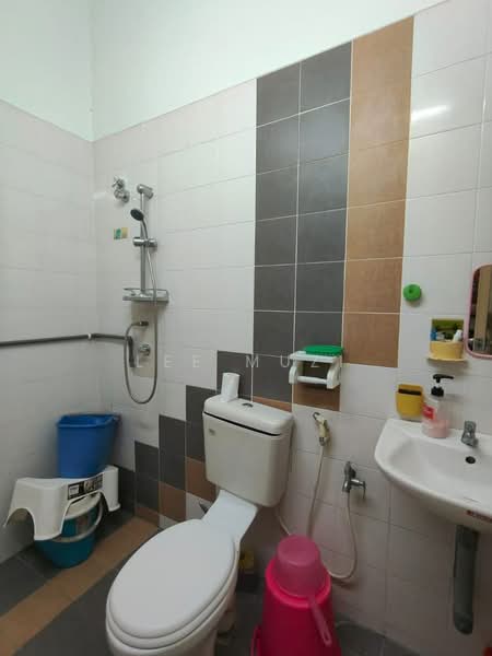 Rumah Teres 2-Tingkat untuk Dijual di Bandar Seri Botani (Ipoh) - Lee Muzi - Bathroom - PropertyGuru.com.my