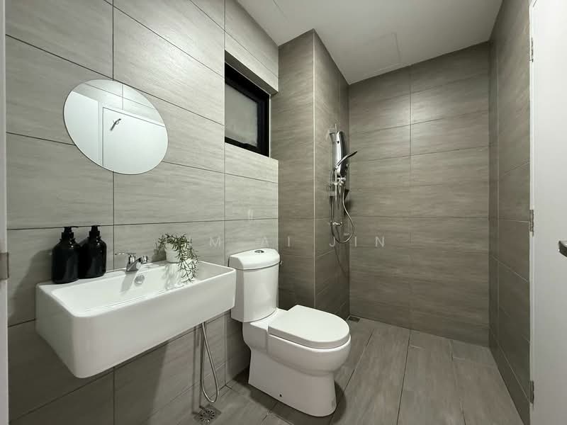 Kediaman Servis untuk Dijual di The Amber Residence @ TwentyFive.7 - Lim Ai Jin - PropertyGuru.com.my