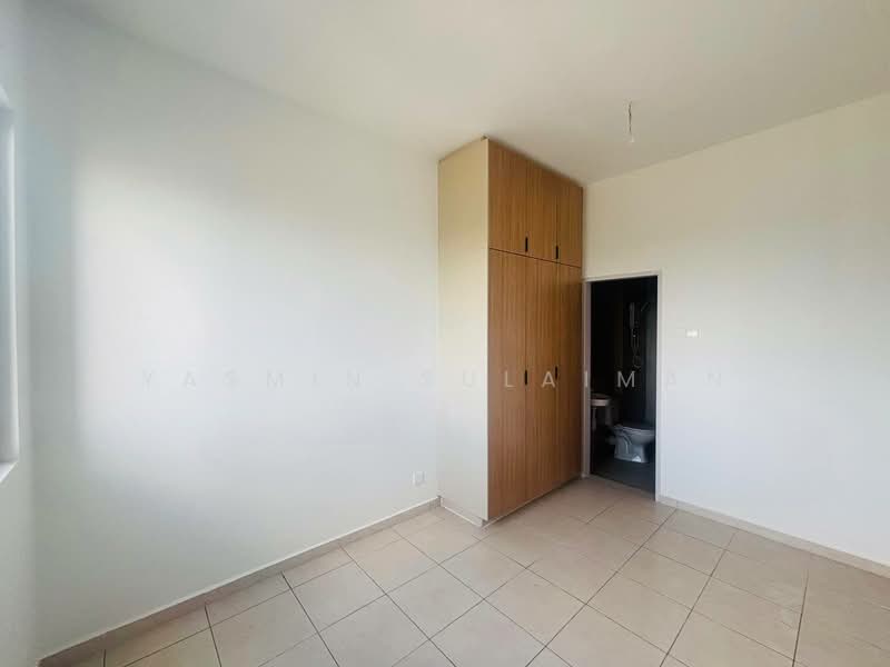Condominium for Sale at Residensi Adelia 4 - Yasmin Sulaiman - Bedroom - PropertyGuru.com.my