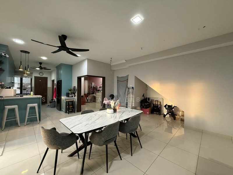 Terraced House for Sale in Elmina (Shah Alam) - Salawati Busro - Dining Room - PropertyGuru.com.my