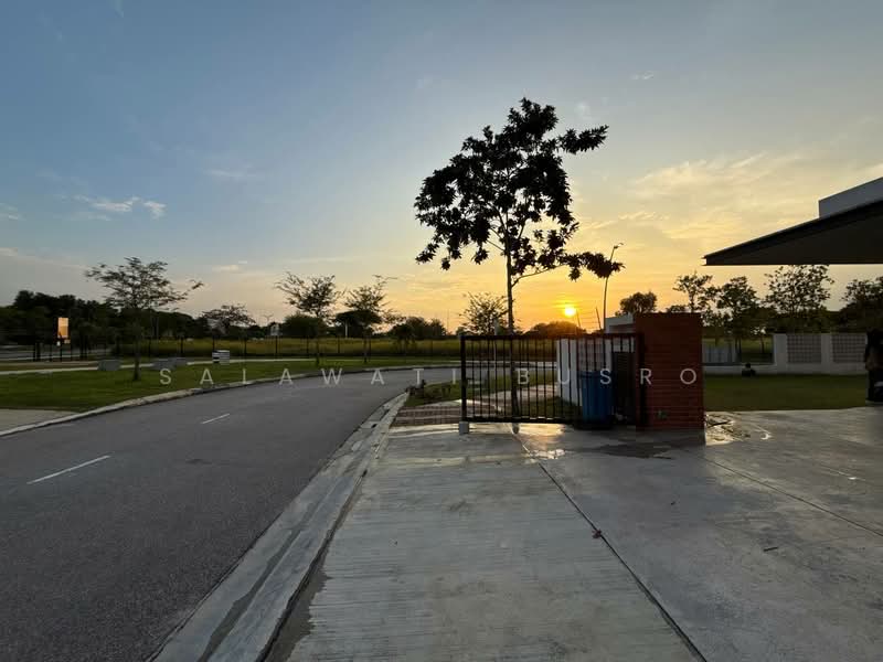 Terraced House for Sale in Elmina (Shah Alam) - Salawati Busro - Exterior - PropertyGuru.com.my