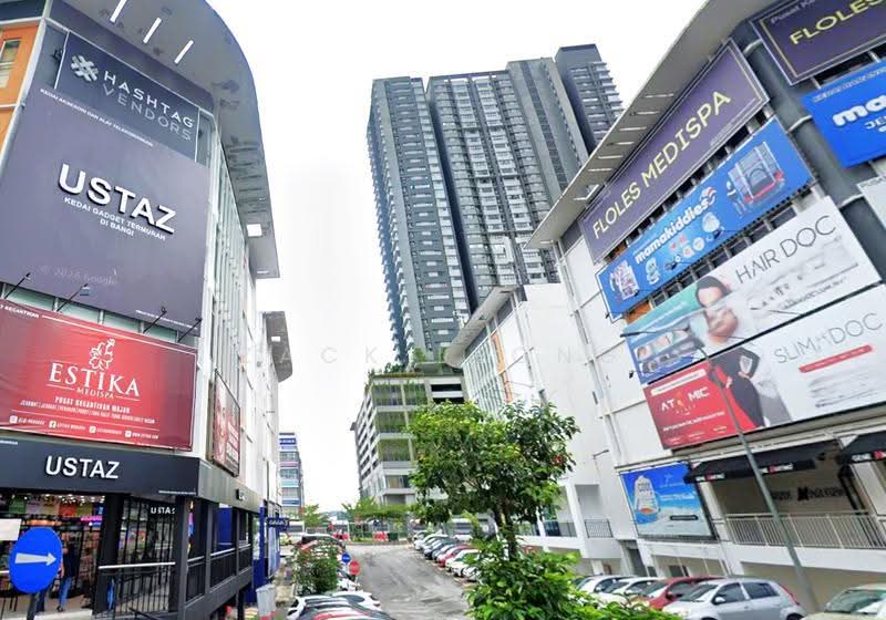 Kedai / Pejabat untuk Dijual di Bandar Baru Bangi (Selangor) - Zack Leong - Exterior - PropertyGuru.com.my