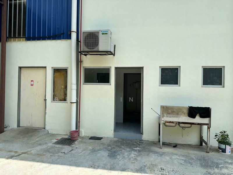 Detached Factory for Rent in Rawang (Selangor) - Benjamin Lai - PropertyGuru.com.my