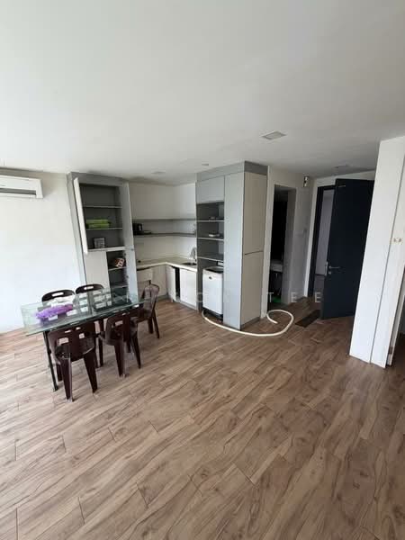 Service Residence for Rent at SkyPark @ Cyberjaya - Kor Kok Tee - Dining Room - PropertyGuru.com.my