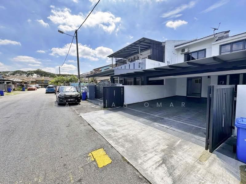 Rumah Teres 2 Tingkat untuk Dijual di Seksyen 27 (Shah Alam) - Hazeman Omar - Exterior - PropertyGuru.com.my