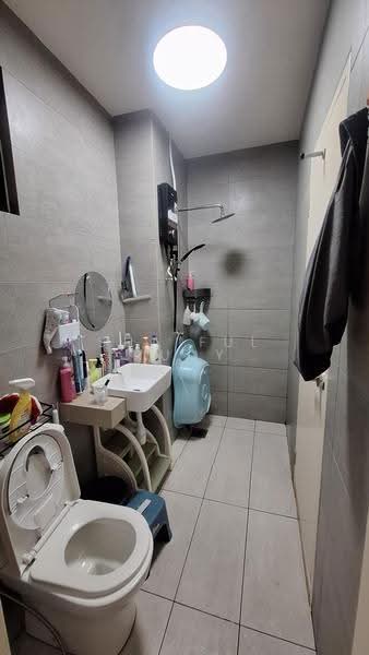Kediaman Servis untuk Dijual di DENAI 128 (HABITUS) - Shaiful Rudy - Bathroom - PropertyGuru.com.my