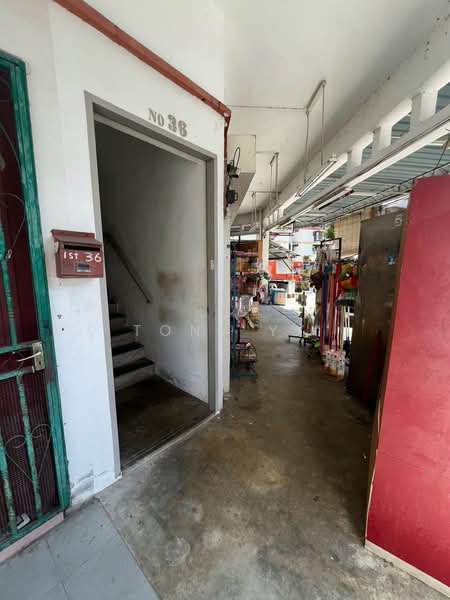 Shop / Office for Sale in Gelugor (Penang) - Tony YY - Entrance - PropertyGuru.com.my