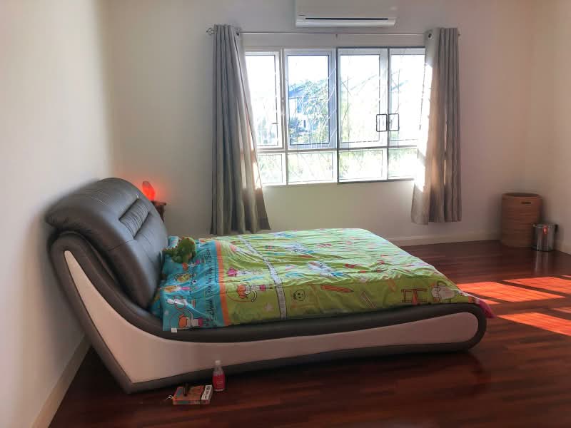 Rumah Berkembar untuk Dijual di Taman Taming Indah 2 (Bandar Sungai Long) - Erik Oh - Bedroom - PropertyGuru.com.my