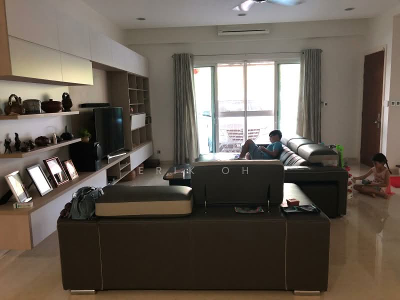 Rumah Berkembar untuk Dijual di Taman Taming Indah 2 (Bandar Sungai Long) - Erik Oh - Living Room - PropertyGuru.com.my