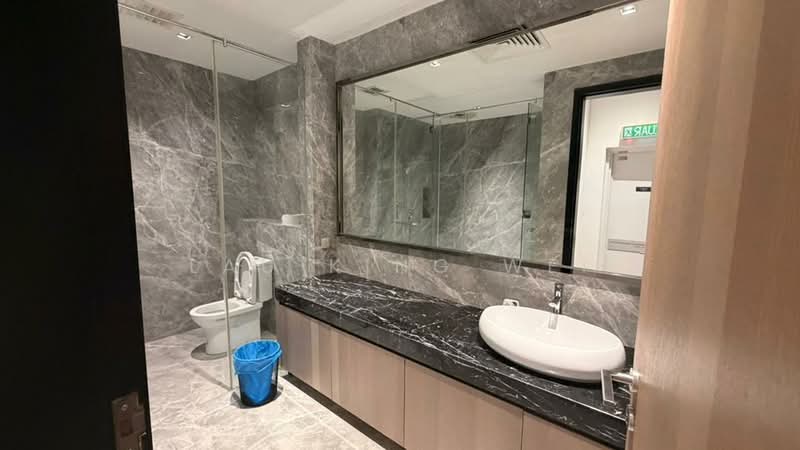Office for Sale in KL City Centre (Kuala Lumpur) - Lau King Wei - Bathroom - PropertyGuru.com.my