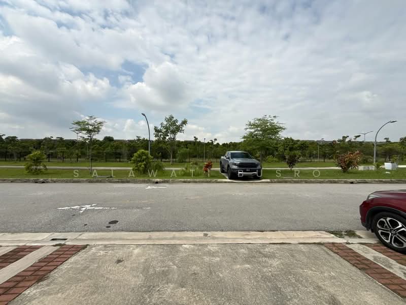 Terraced House for Sale in Elmina (Shah Alam) - Salawati Busro - Exterior - PropertyGuru.com.my