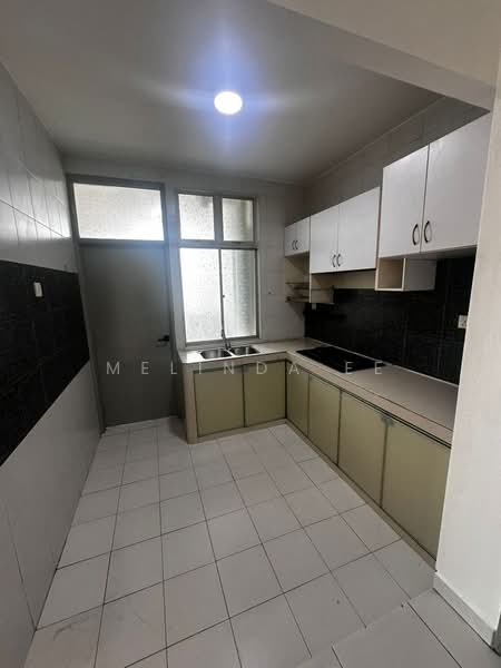 Apartment for Sale at M'tiara - Melinda Ee - Kitchen - PropertyGuru.com.my