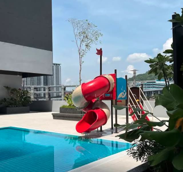 Service Residence for Sale at Majestic Maxim - Fey Lee - Pool - PropertyGuru.com.my