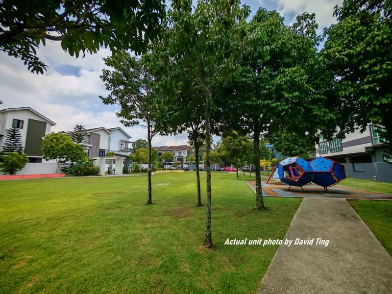 3-storey Terraced House for Sale in Lake Fields (Sungai Besi) - David Ting - Exterior - PropertyGuru.com.my