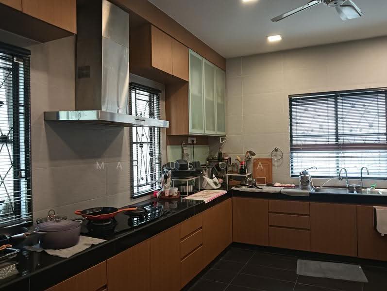 Rumah Teres 2-Tingkat untuk Dijual di Bukit Sungai Long 3 (Bandar Sungai Long) - Mantus Chai - Kitchen - PropertyGuru.com.my