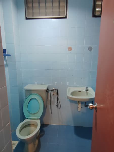 2.5-storey Terraced House for Rent in Ampang Jaya (Ampang) - BH Tieh - Bathroom - PropertyGuru.com.my