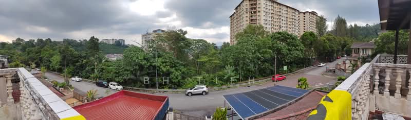 2.5-storey Terraced House for Rent in Ampang Jaya (Ampang) - BH Tieh - Exterior - PropertyGuru.com.my