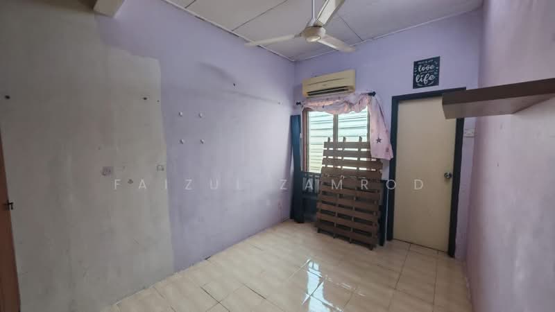Rumah Teres 2 Tingkat untuk Dijual di Tanjong Duabelas (Selangor) - Faizul Zamrod - Interior - PropertyGuru.com.my