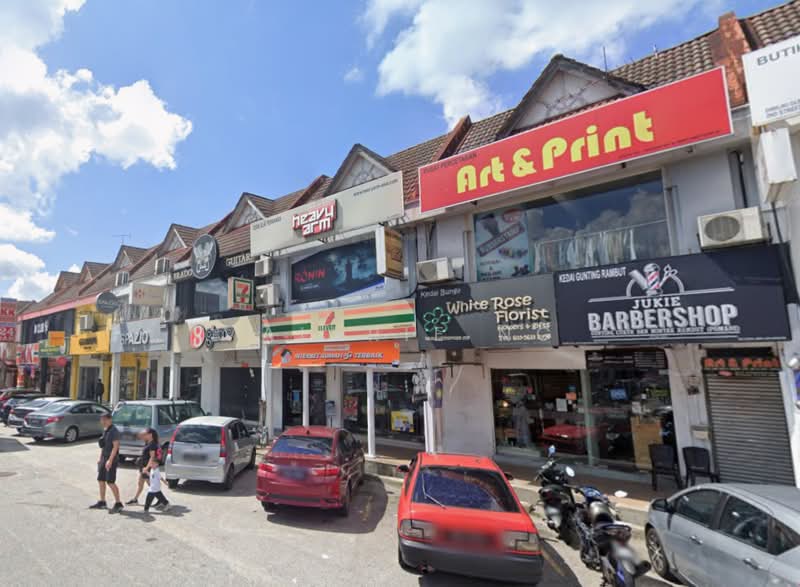 Shop for Rent in Subang Jaya (Selangor) - Valerie Ng - Exterior - PropertyGuru.com.my