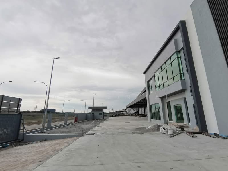 Detached Factory for Rent in Serendah (Selangor) - Benjamin Lai - Exterior - PropertyGuru.com.my