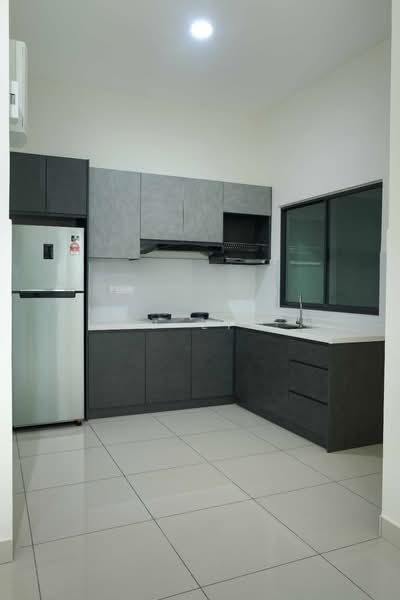 Kondominium untuk Disewa di Brezza Hill - JJ Lim - Kitchen - PropertyGuru.com.my
