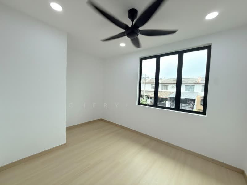 2-storey Terraced House for Sale in Taman Bukit Tiram (Ulu Tiram) - Cheryl Tey - Interior - PropertyGuru.com.my