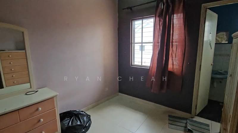 Rumah Teres 2 Tingkat untuk Dijual di Bandar Sri Damansara (Selangor) - Ryan Cheah - Bedroom - PropertyGuru.com.my