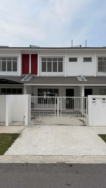 2-storey Terraced House for Sale in Taman Bestari Perdana (Pasir Gudang) - Fu Heng Chong - Exterior - PropertyGuru.com.my