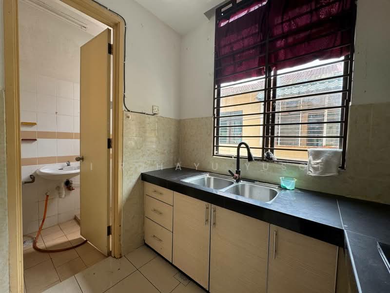 2.5-storey Terraced House for Rent in Taman Saujana Ampang (Ampang) - Sri Rohayu Yusof - PropertyGuru.com.my