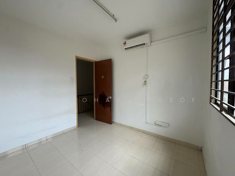 2.5-storey Terraced House for Rent in Taman Saujana Ampang (Ampang) - Sri Rohayu Yusof - PropertyGuru.com.my