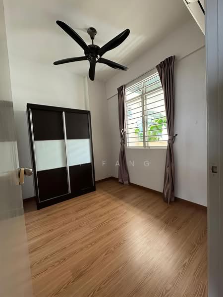 Pangsapuri untuk Dijual di Irama Villa - Li Fang - Bedroom - PropertyGuru.com.my